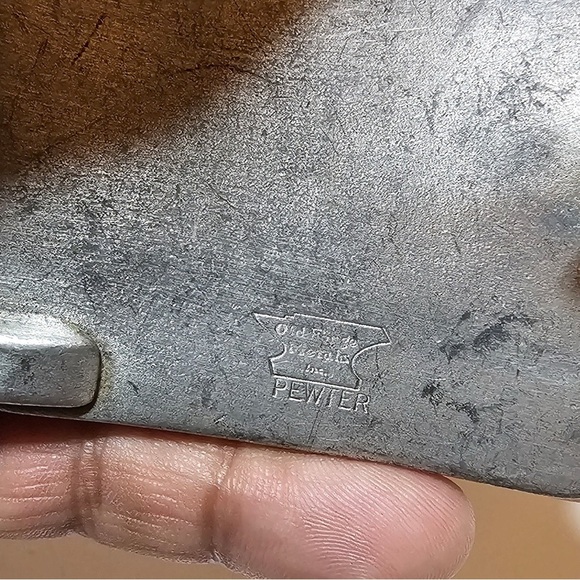 Vintage RYDER Pewter Belt Buckle By Michelin Squared With Red Inlay Flawed - Picture 7 of 10